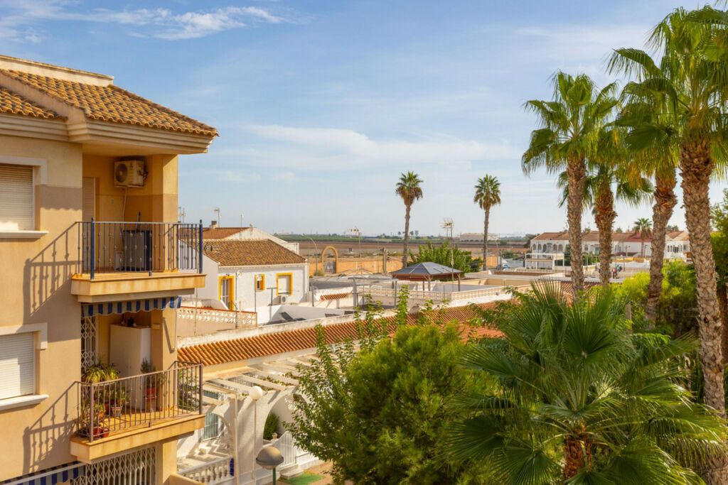 Top Floor Apartment Los Alcazares Murcia - image 6