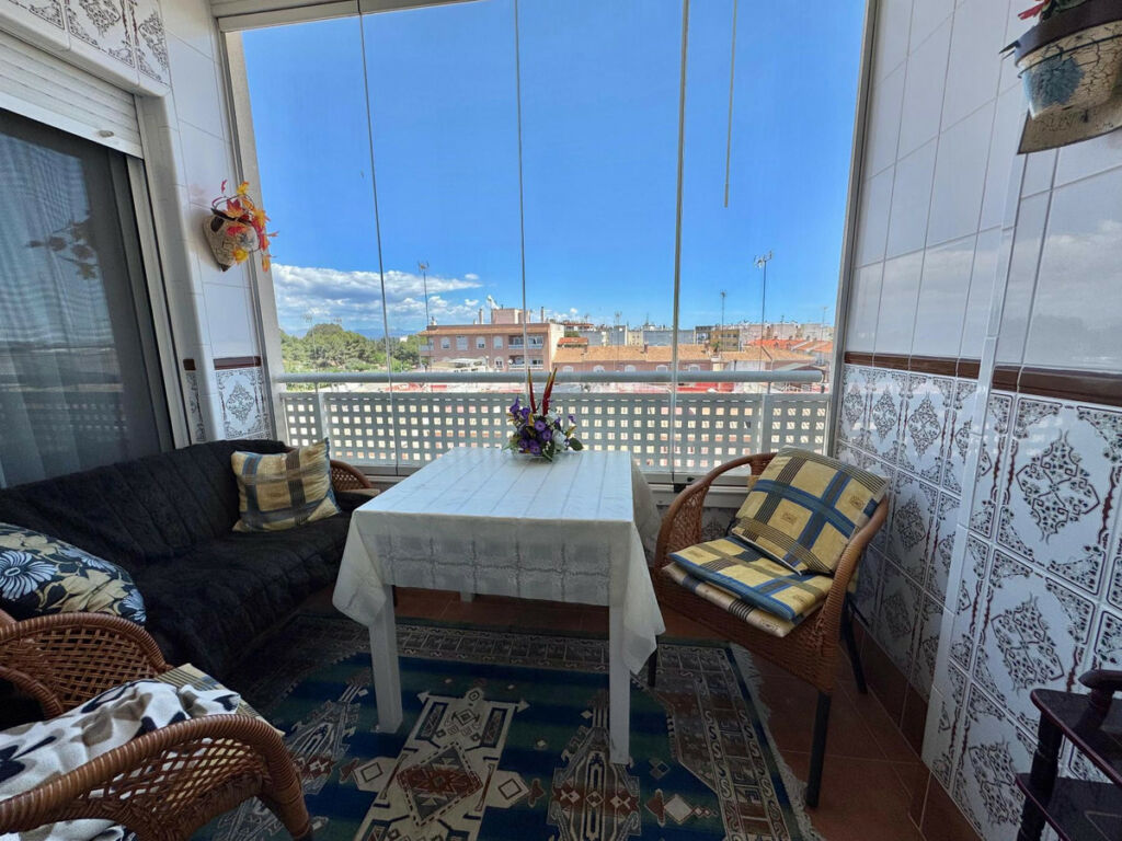 Middle Floor Apartment Almoradi Alicante - image 6