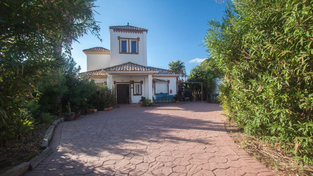 Finca - Cortijo Estepona Málaga - image 6