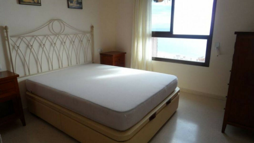 Middle Floor Apartment Benidorm Alicante - image 6