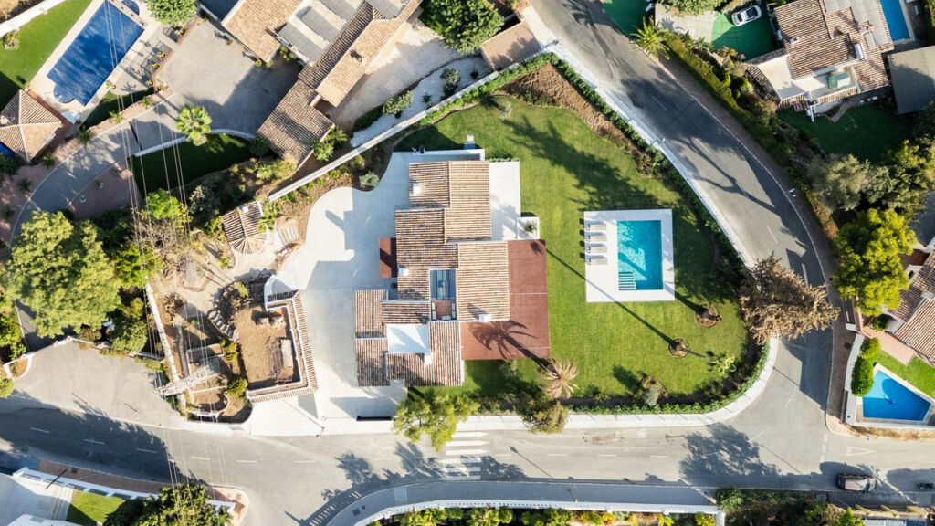 Detached Villa El Rosario Málaga - image 6