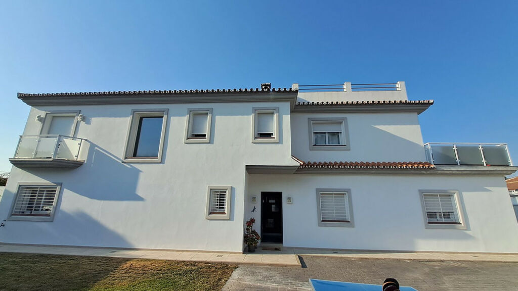 Detached Villa Alhaurín el Grande Málaga - image 6