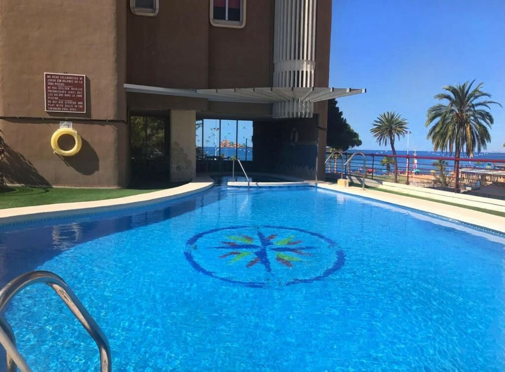 Middle Floor Apartment Benidorm Alicante - image 6