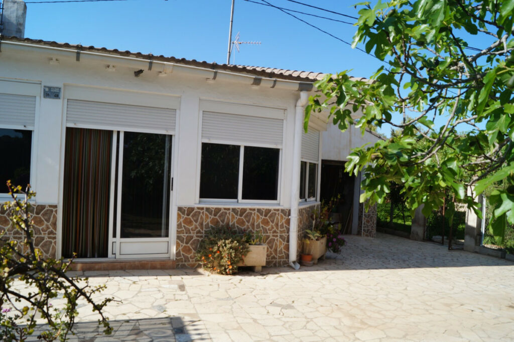 Detached Villa Elda Alicante - image 6