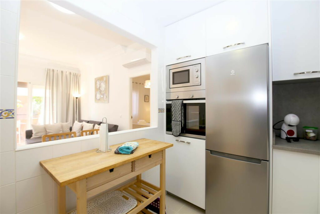 Ground Floor Apartment Estepona Málaga - image 6