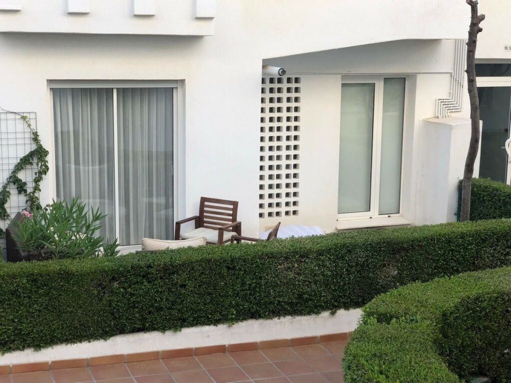 Ground Floor Apartment Estepona Málaga - image 6