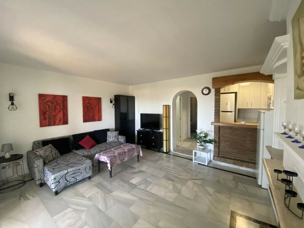 Ground Floor Apartment Calahonda Málaga - image 6