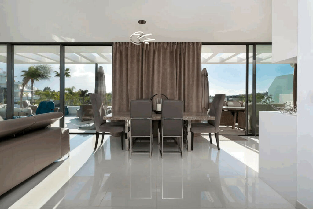 Penthouse Estepona Málaga - image 6