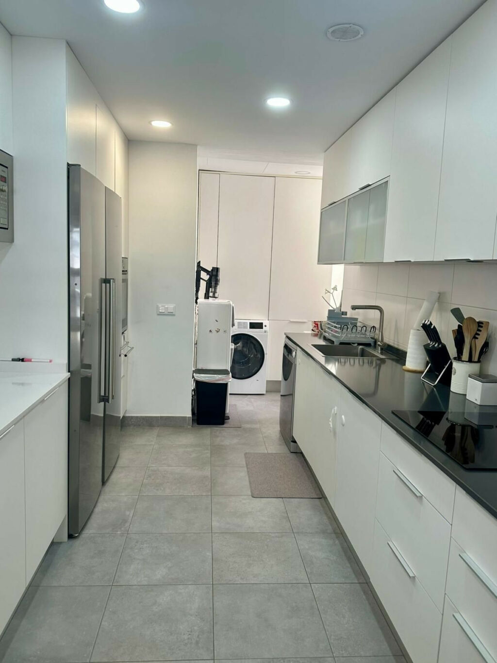 Middle Floor Apartment Estepona Málaga - image 6