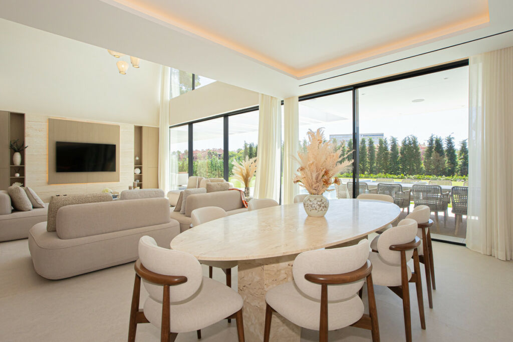 Detached Villa Los Monteros Málaga - image 6