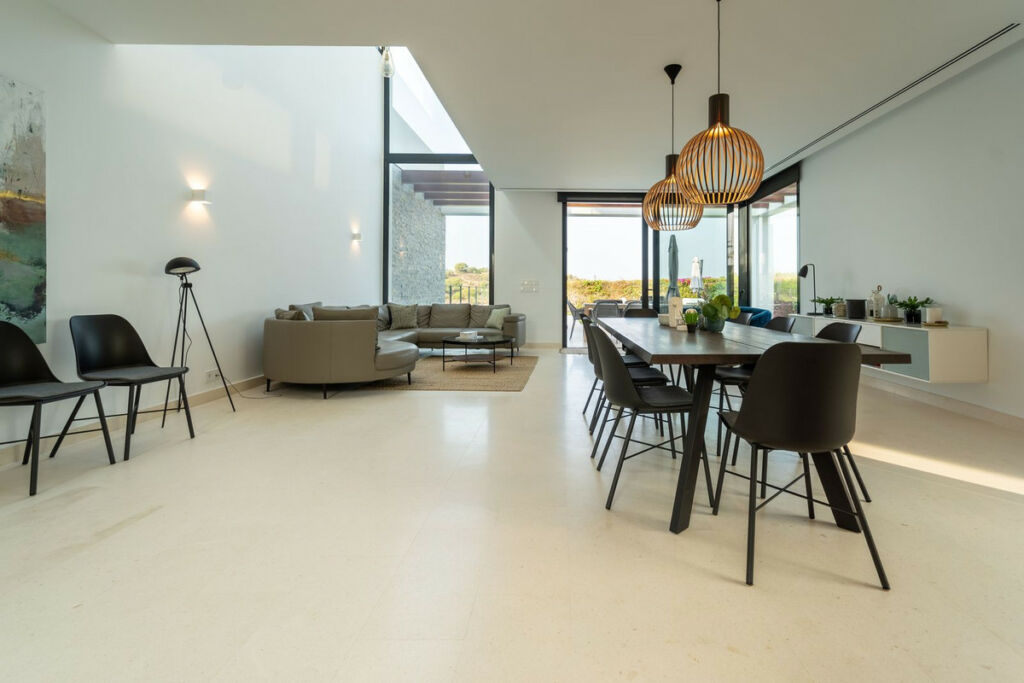 Semi-Detached House Cabopino Málaga - image 6