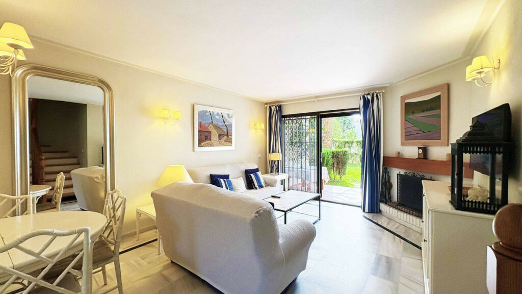 Duplex Las Chapas Málaga - image 6