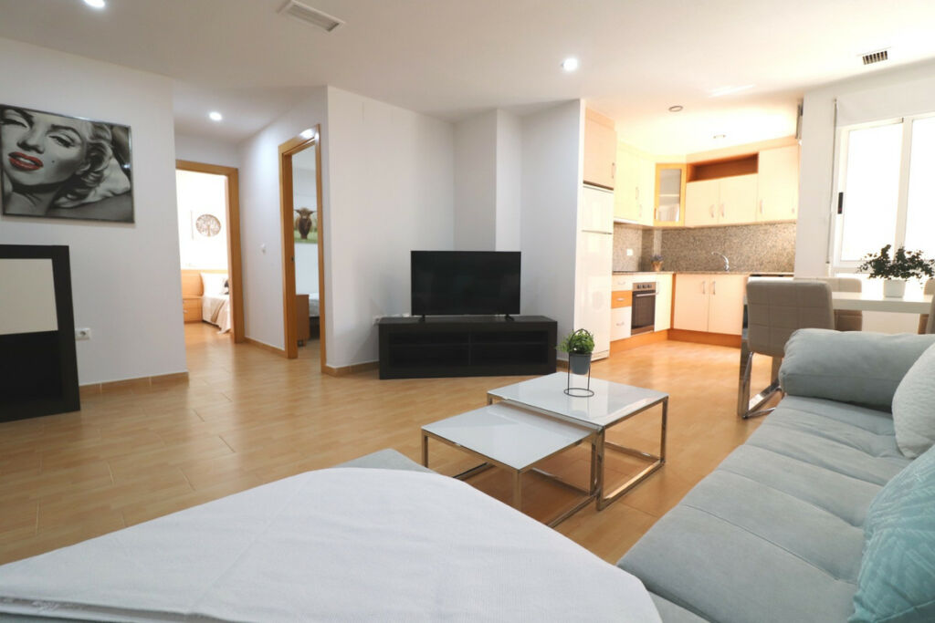 Penthouse Los Palacios Alicante - image 6