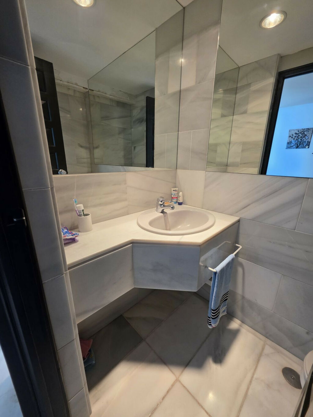 Middle Floor Apartment Marbella Málaga - image 6