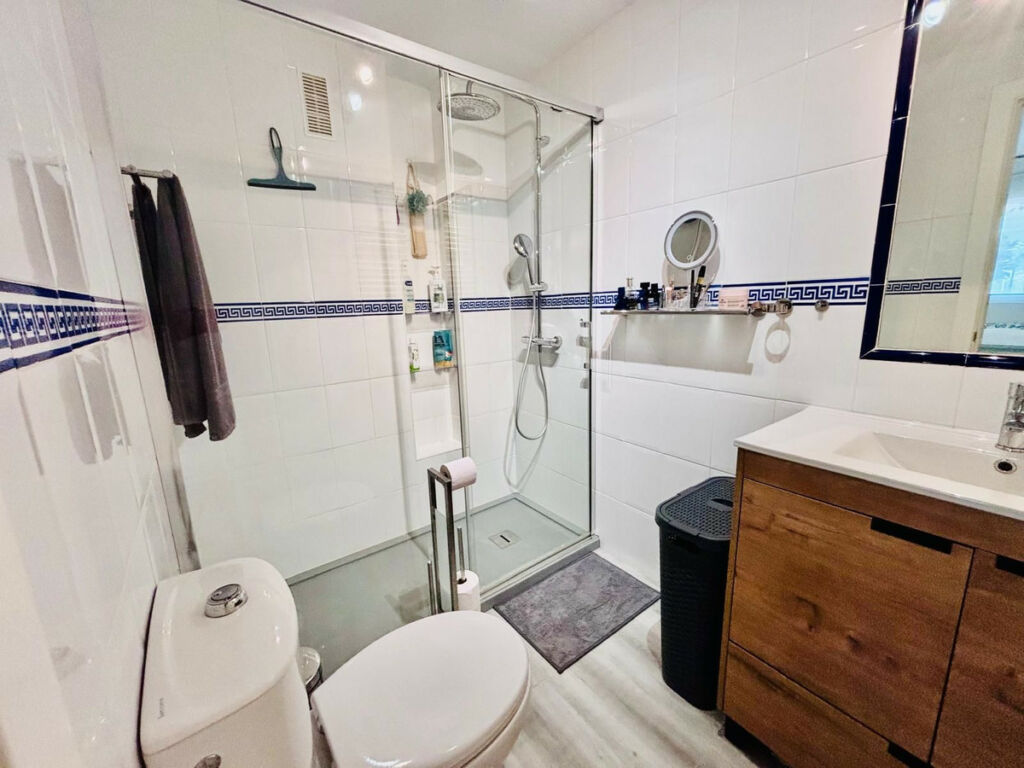 Ground Floor Apartment Casares Playa Málaga - image 6