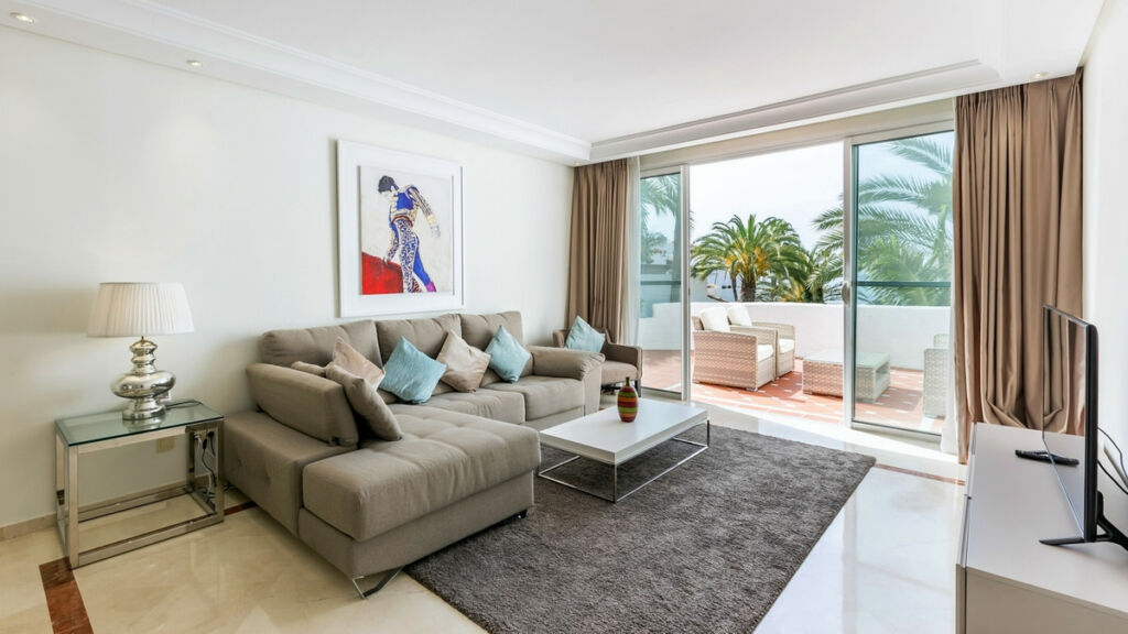 Penthouse Duplex Puerto Banús Málaga - image 6
