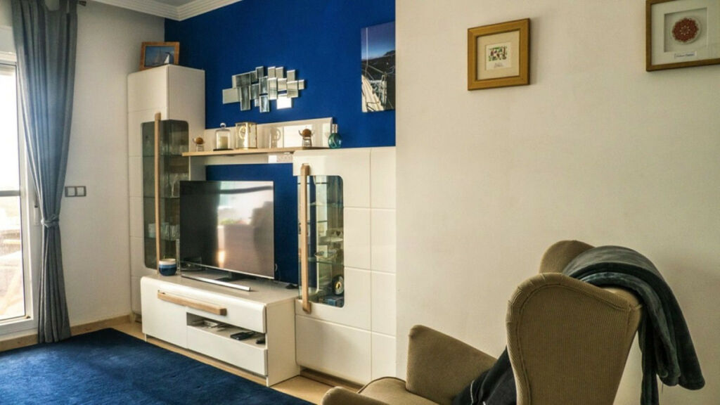 Middle Floor Apartment San Luis de Sabinillas Málaga - image 6