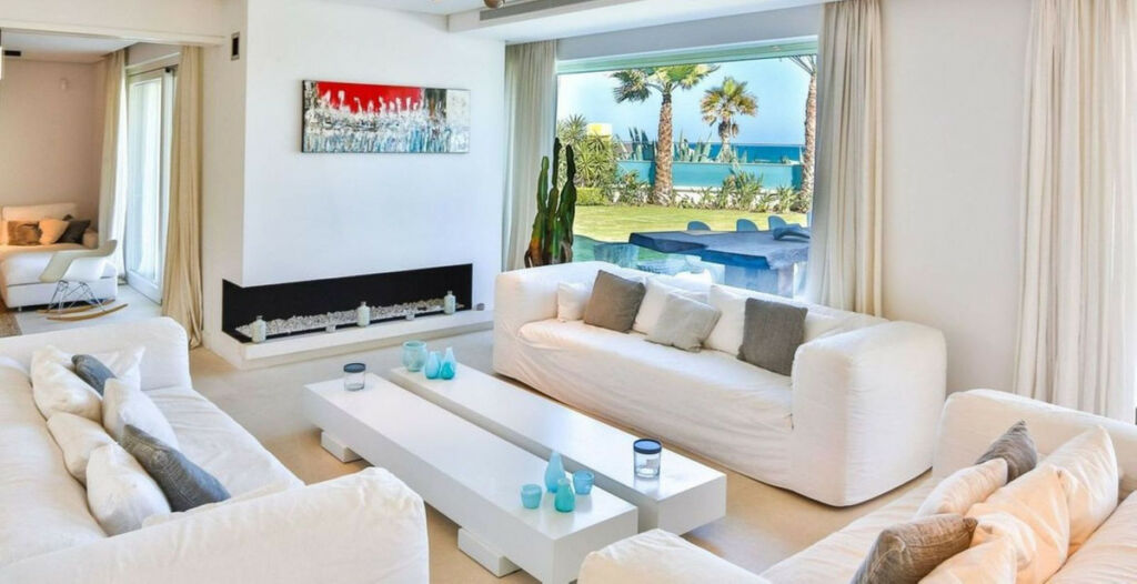 Detached Villa Marbella Málaga - image 6