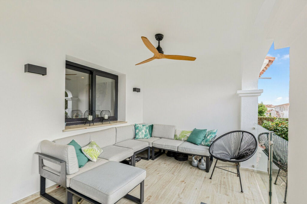 Townhouse Manilva Málaga - image 6