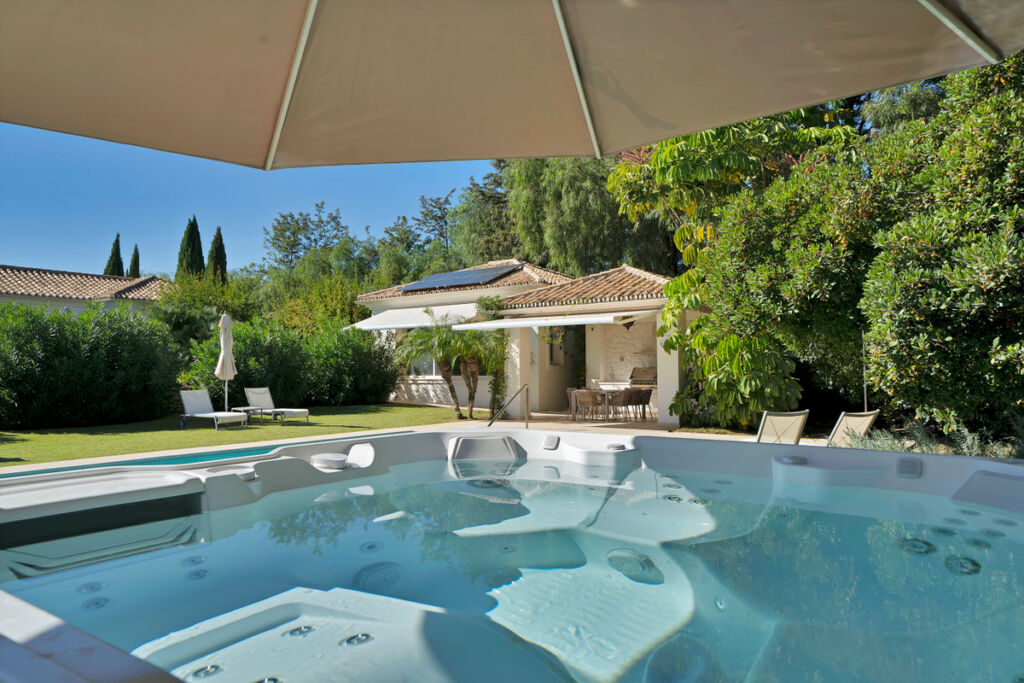 Detached Villa La Zagaleta Málaga - image 6