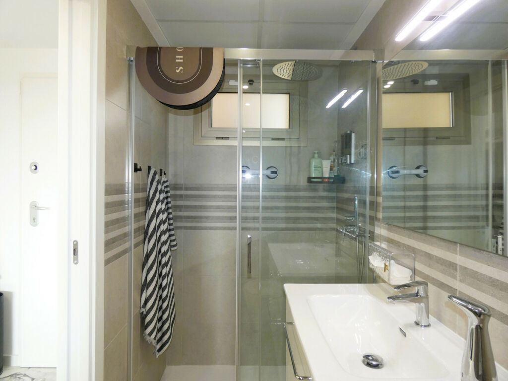 Middle Floor Apartment Los Dolses Alicante - image 6