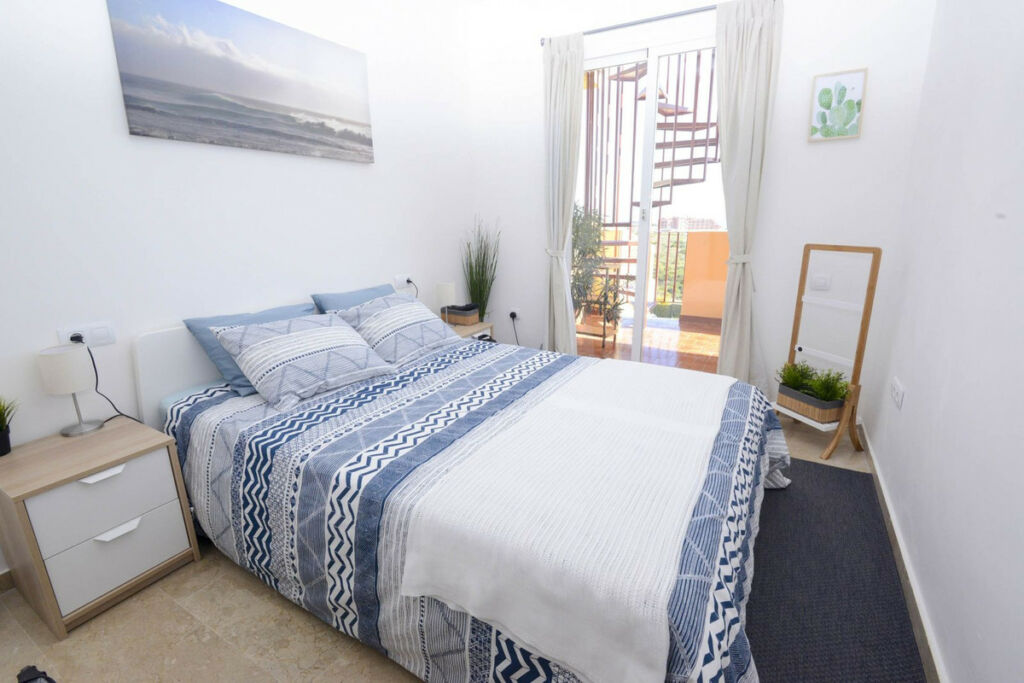 Penthouse La Duquesa Málaga - image 6