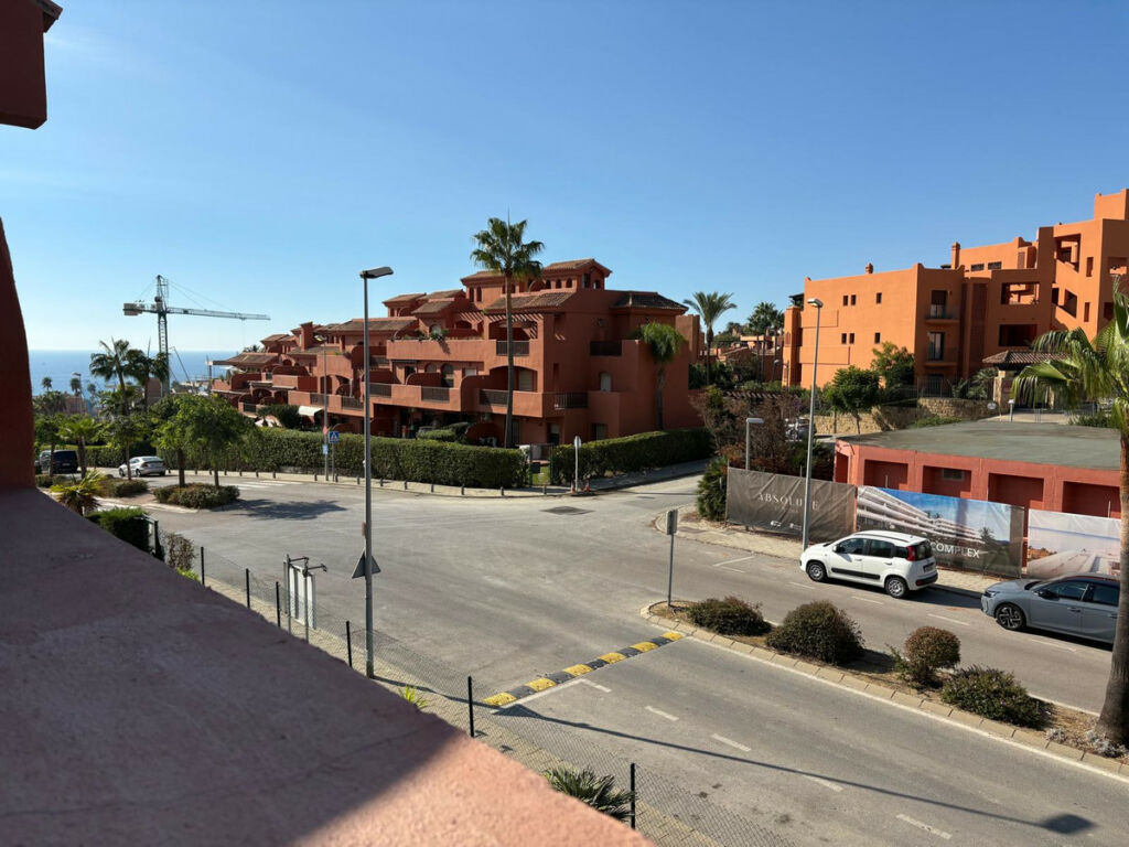 Ground Floor Apartment Estepona Málaga - image 6