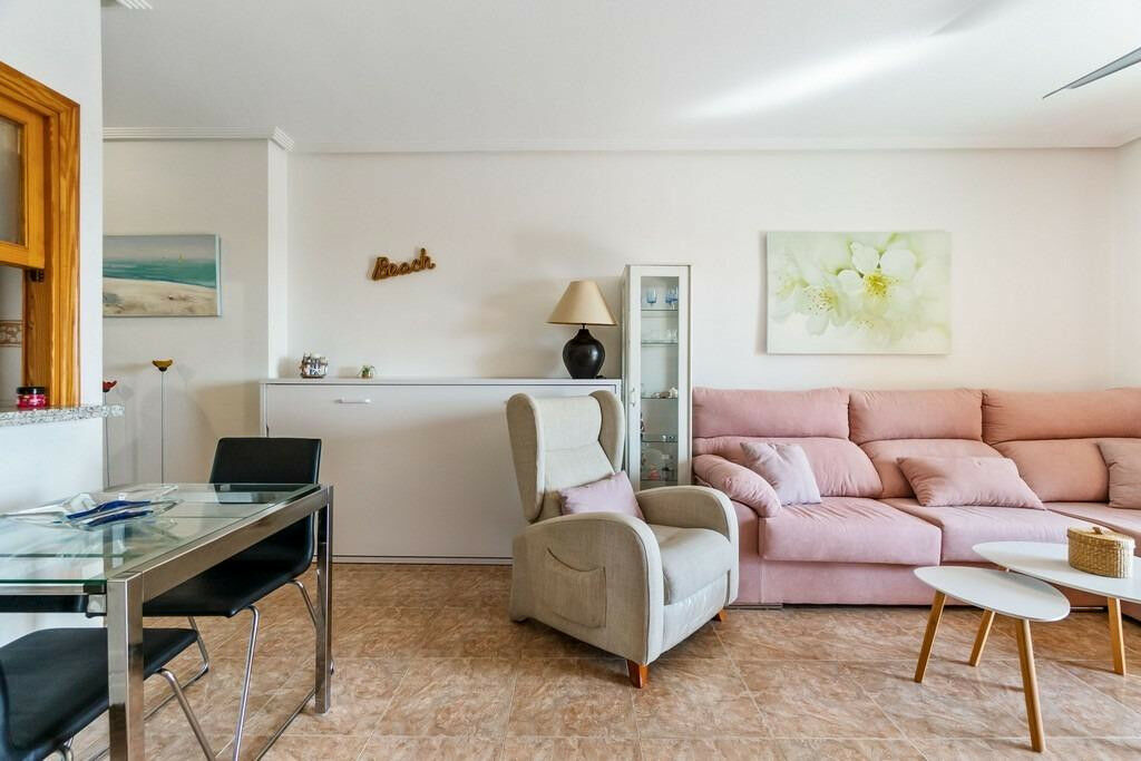 Middle Floor Apartment Campoamor Alicante - image 6
