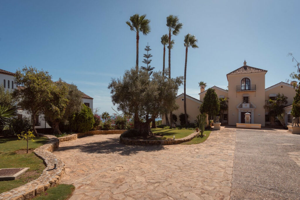 Detached Villa La Duquesa Málaga - image 60