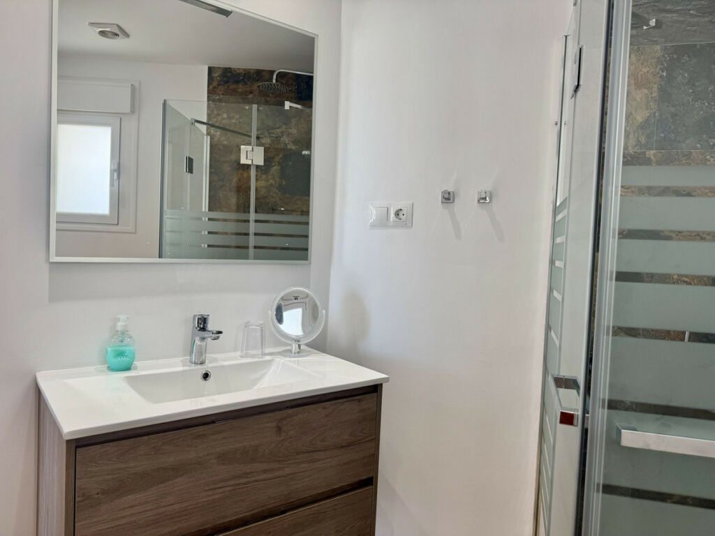 Detached Villa Estepona Málaga - image 62