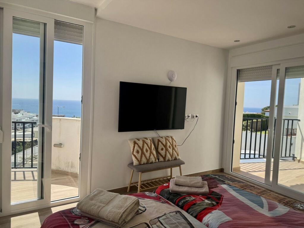 Detached Villa Estepona Málaga - image 65