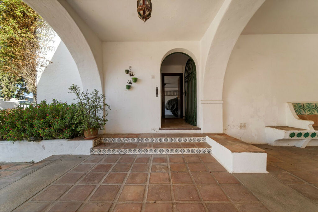Detached Villa Fuengirola Málaga - image 65