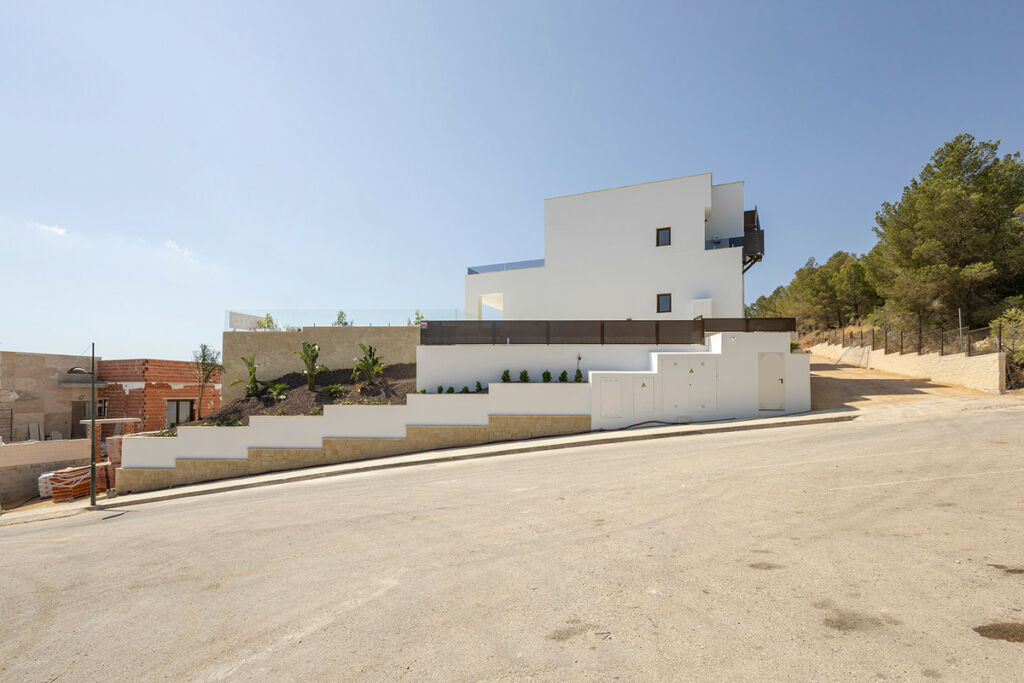 Detached Villa Polop Alicante - image 66