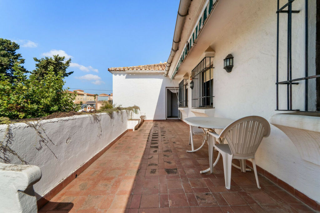 Detached Villa Fuengirola Málaga - image 66