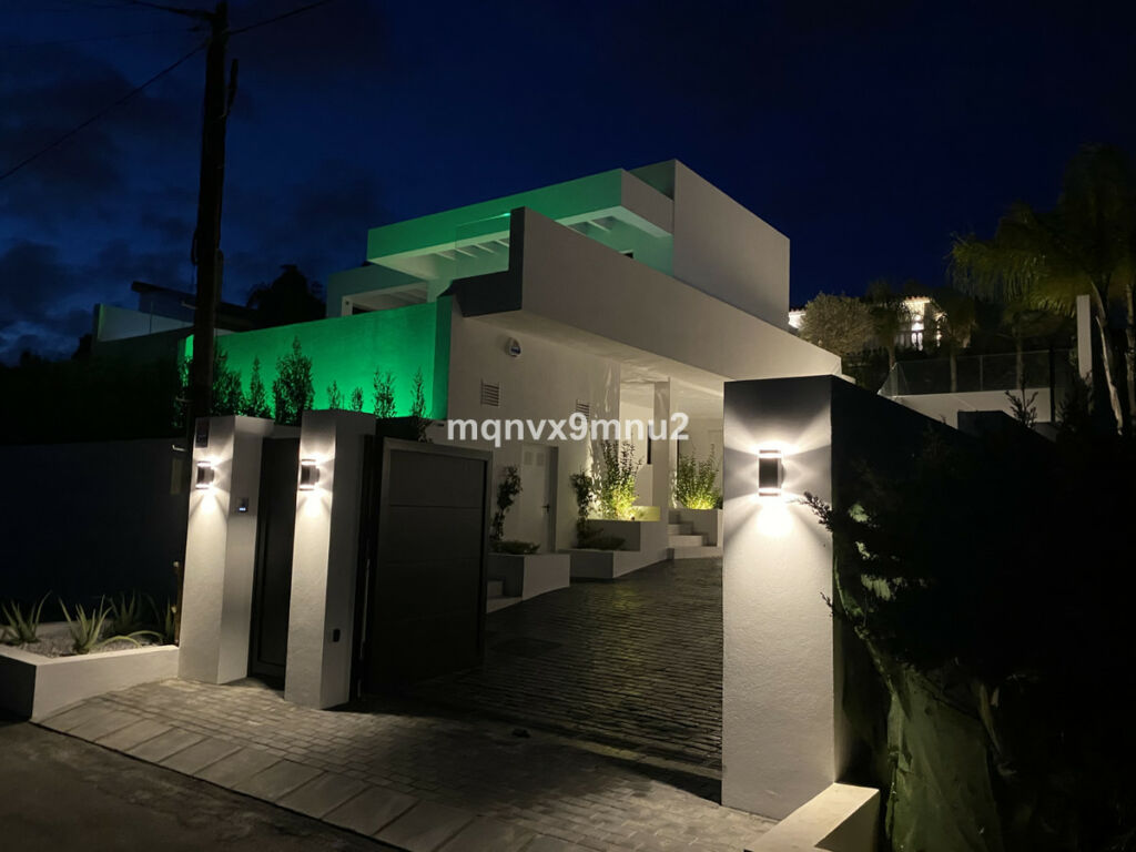 Detached Villa El Chaparral Málaga - image 68