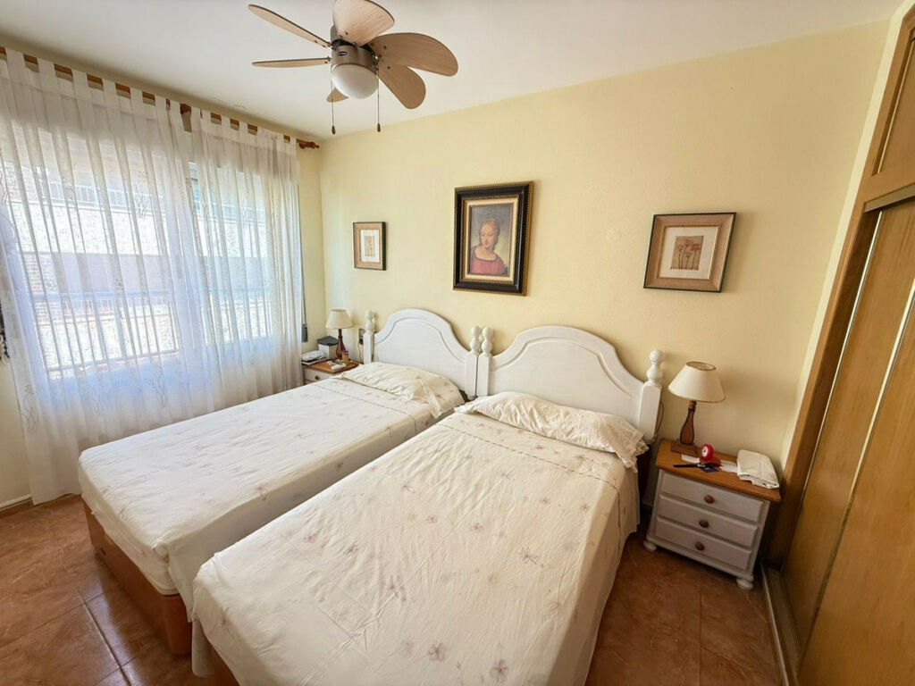 Middle Floor Apartment Playa Del Cura Alicante - image 7