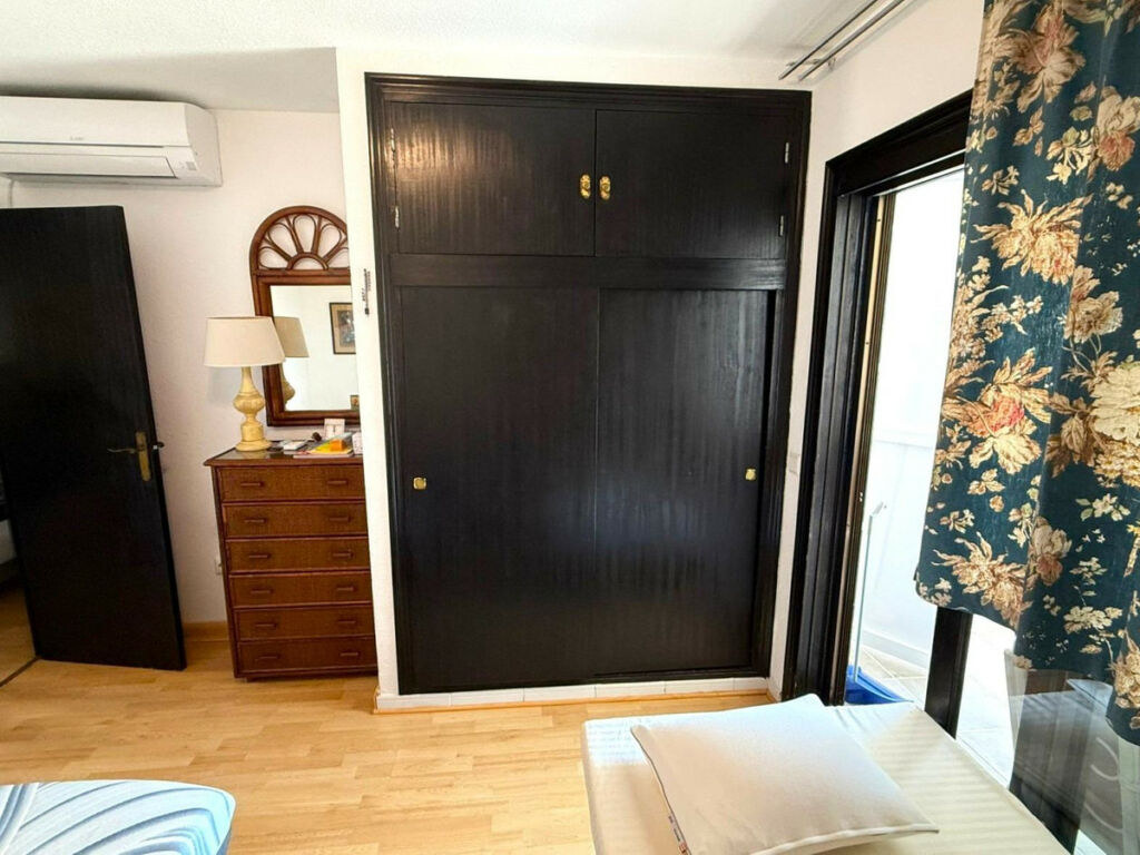 Penthouse Torrevieja Alicante - image 7
