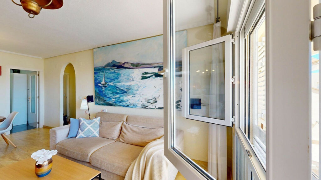 Middle Floor Apartment Campoamor Alicante - image 7