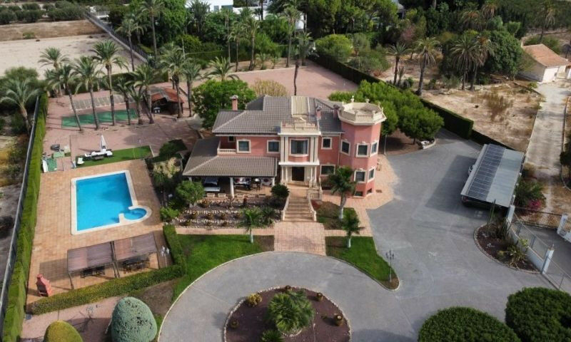 Detached Villa Elche Alicante - image 7