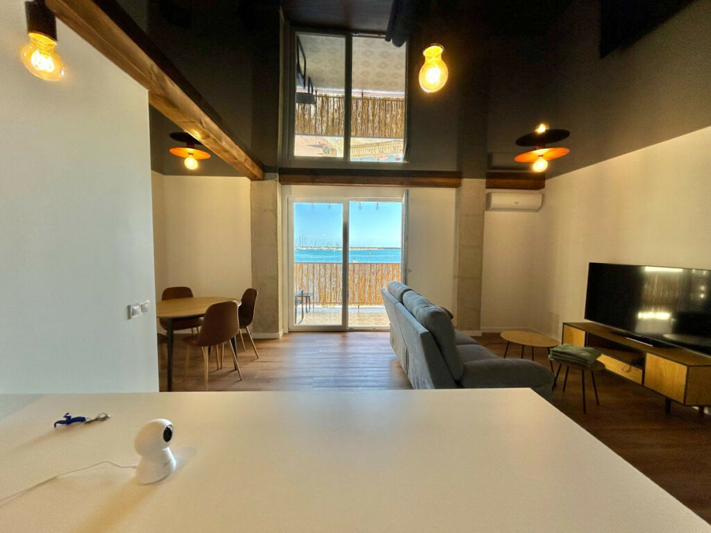 Middle Floor Apartment Torrevieja Alicante - image 7