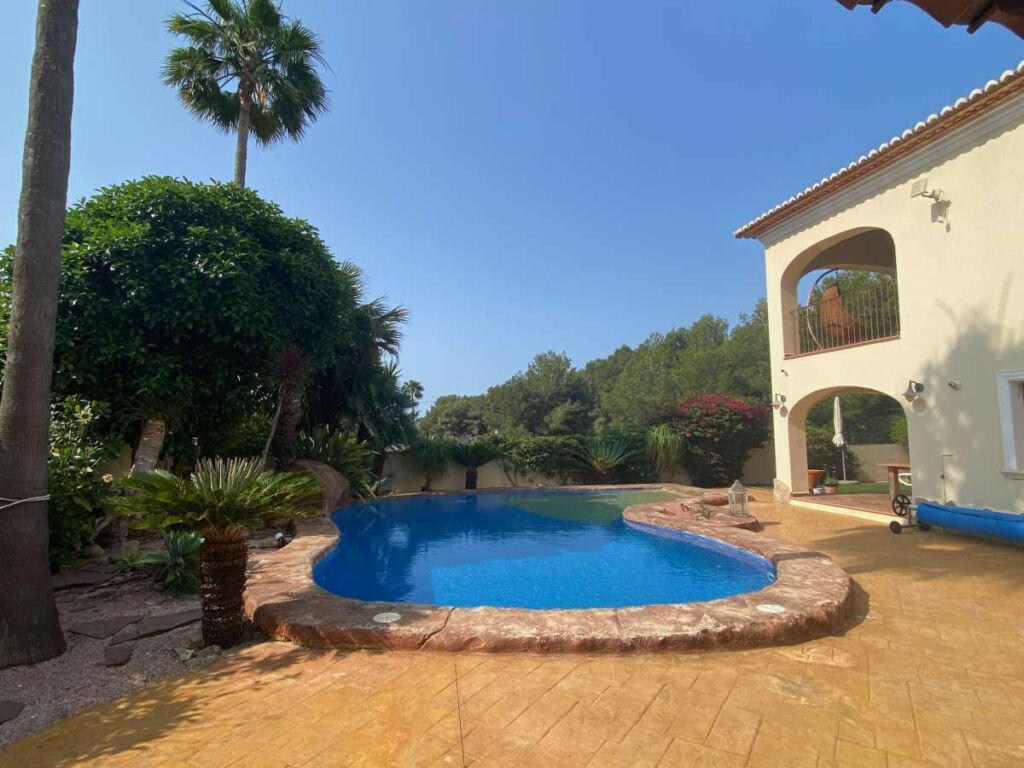 Detached Villa Moraira Alicante - image 7