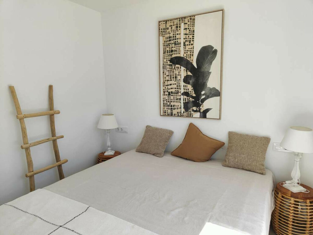 Middle Floor Apartment Denia Alicante - image 7