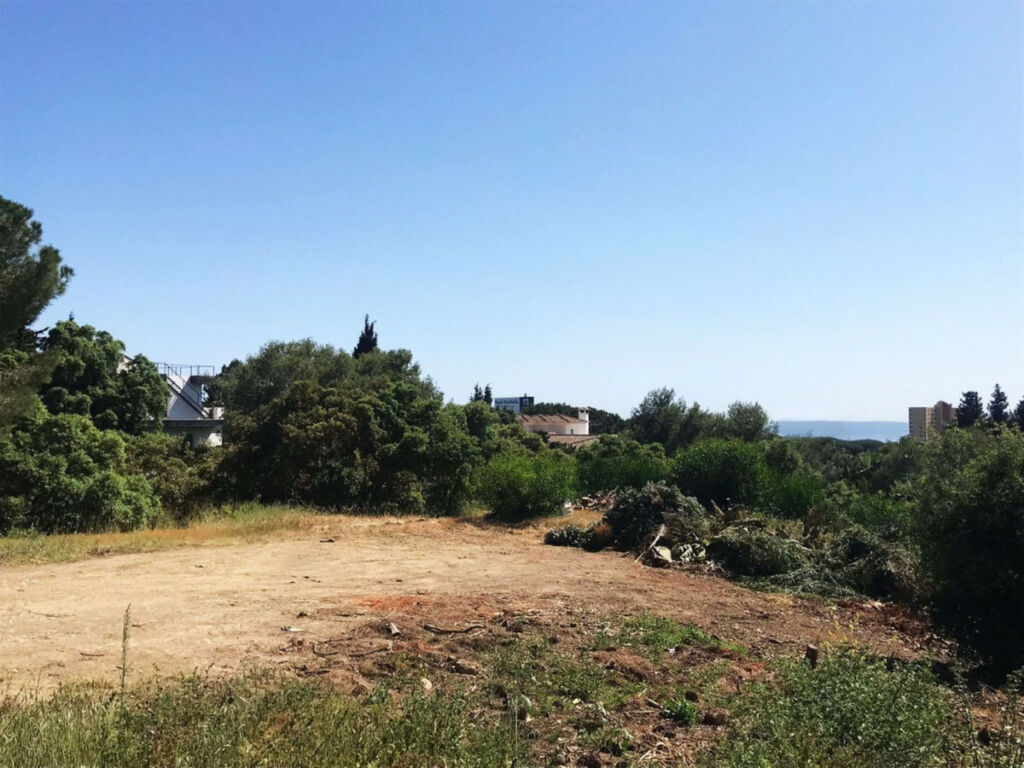 Residential Plot Hacienda Las Chapas Málaga - image 7