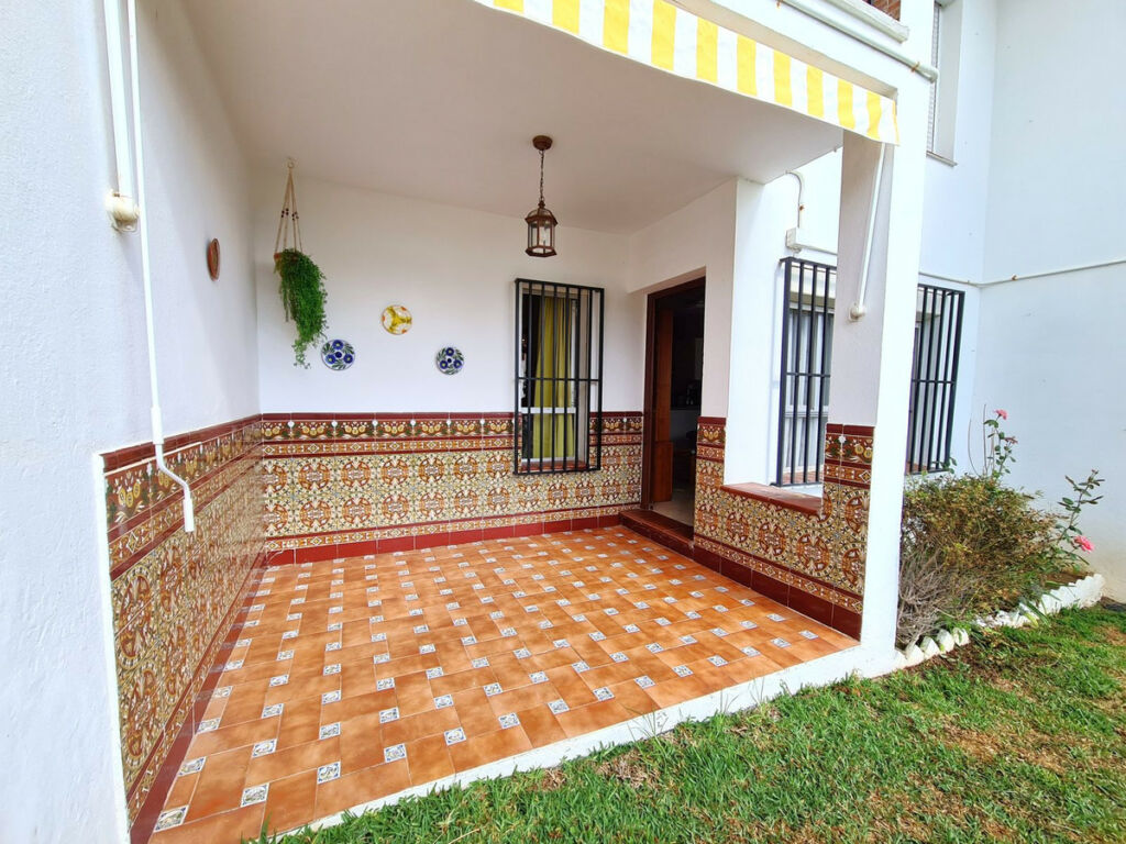 Ground Floor Apartment Manilva Málaga - image 7
