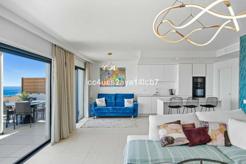 Middle Floor Apartment Calanova Golf Málaga - image 7