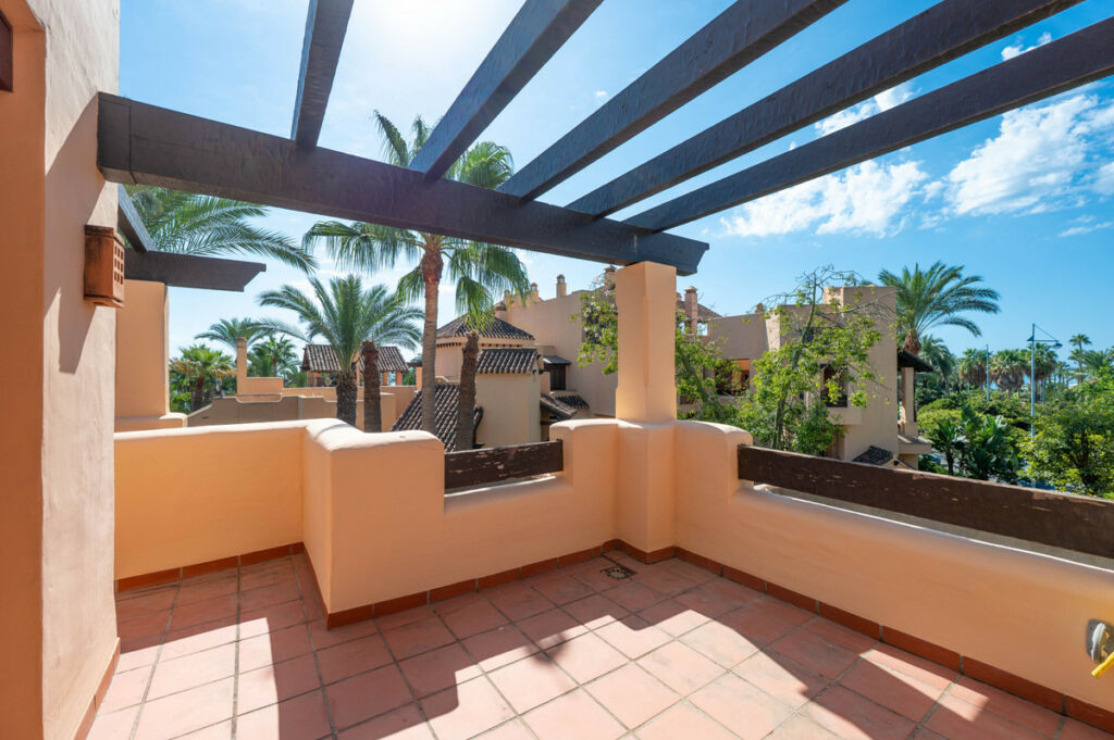Middle Floor Apartment San Pedro de Alcántara Málaga - image 7