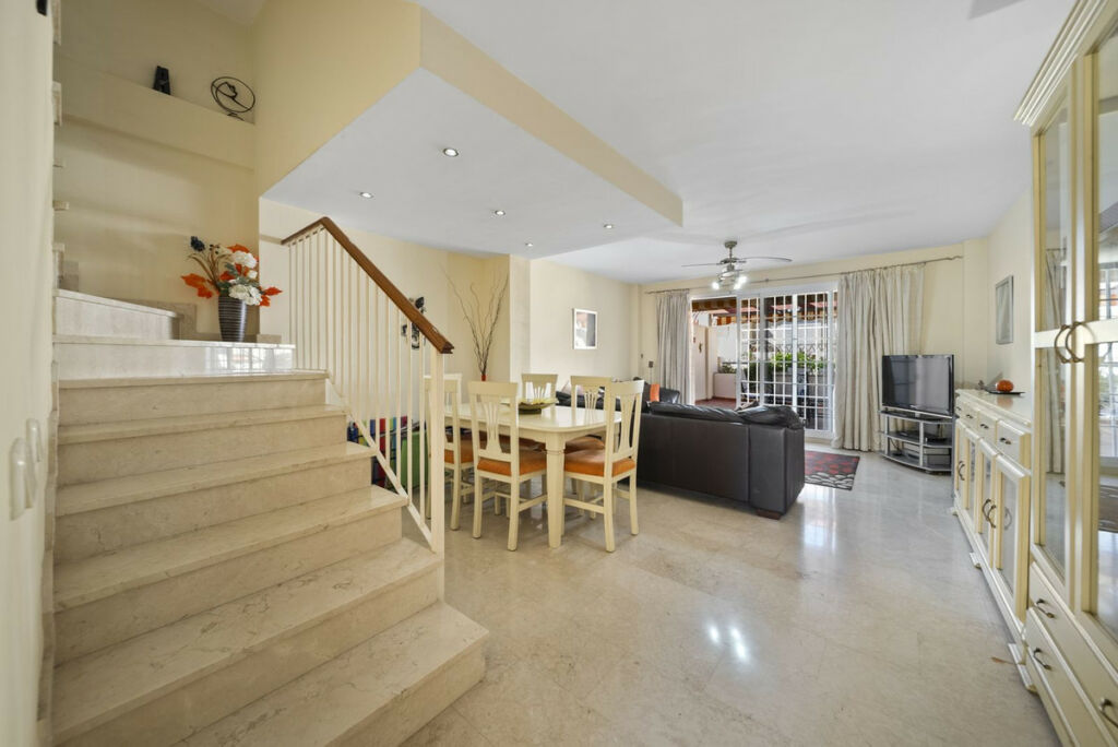 Semi-Detached House Benalmadena Málaga - image 7