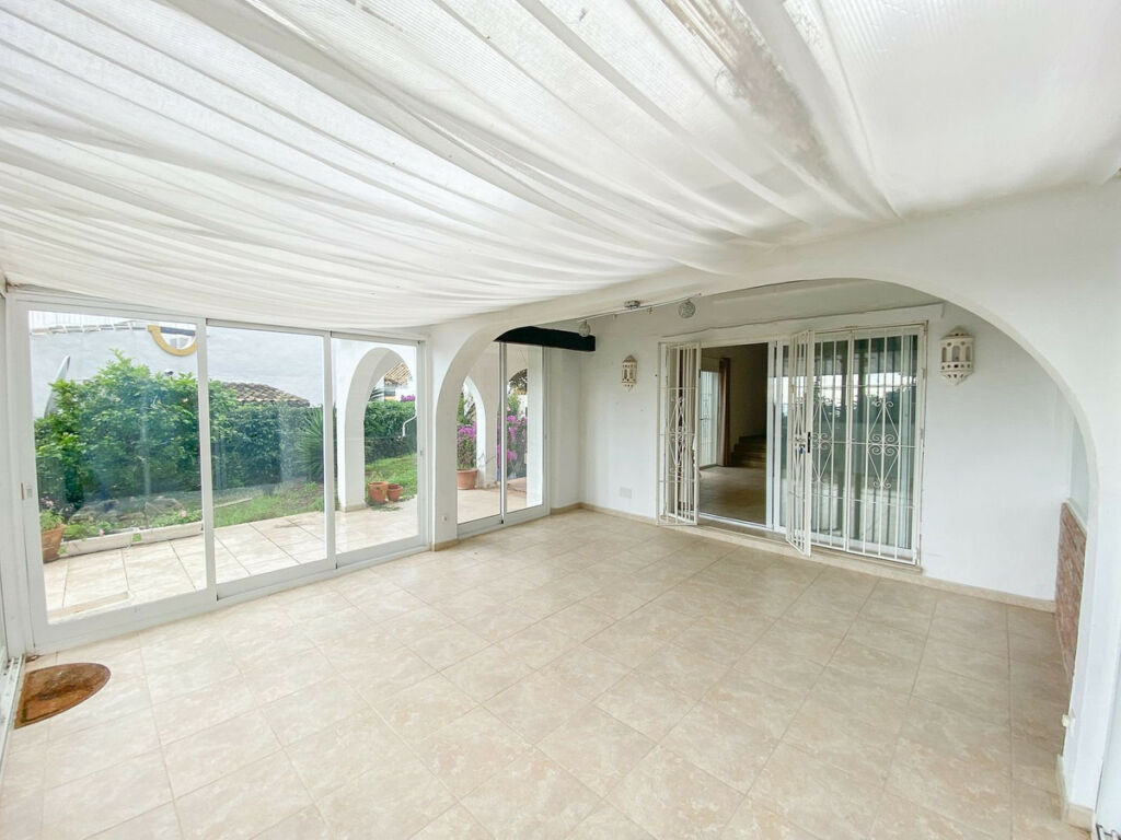 Detached Villa Calahonda Málaga - image 7