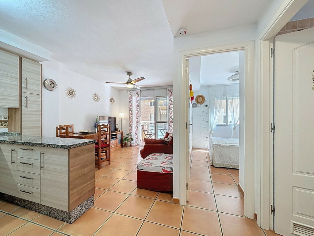 Middle Floor Apartment Torrox Málaga - image 7