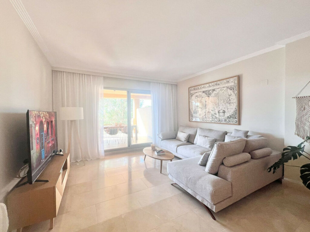 Ground Floor Apartment New Golden Mile Málaga - image 7